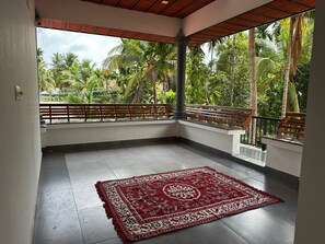 Property grounds - Niramaya Heritage Homestay-Peacefull Homestay near Vaikom Temple & Kumarakom (Vaikom)