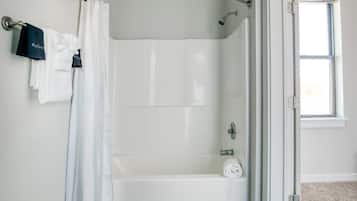 Apartment | Bathroom