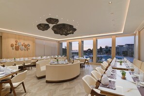 Frühstück, Mittagessen und Abendessen