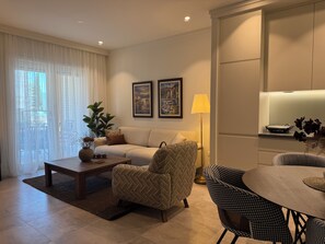 Living area - Lustica Centrale 2-bedroom apartment with pool access (Radovići)