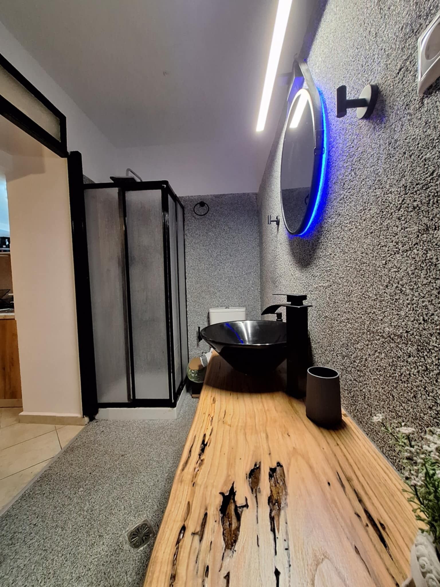 Shower, eco-friendly toiletries, hair dryer, towels