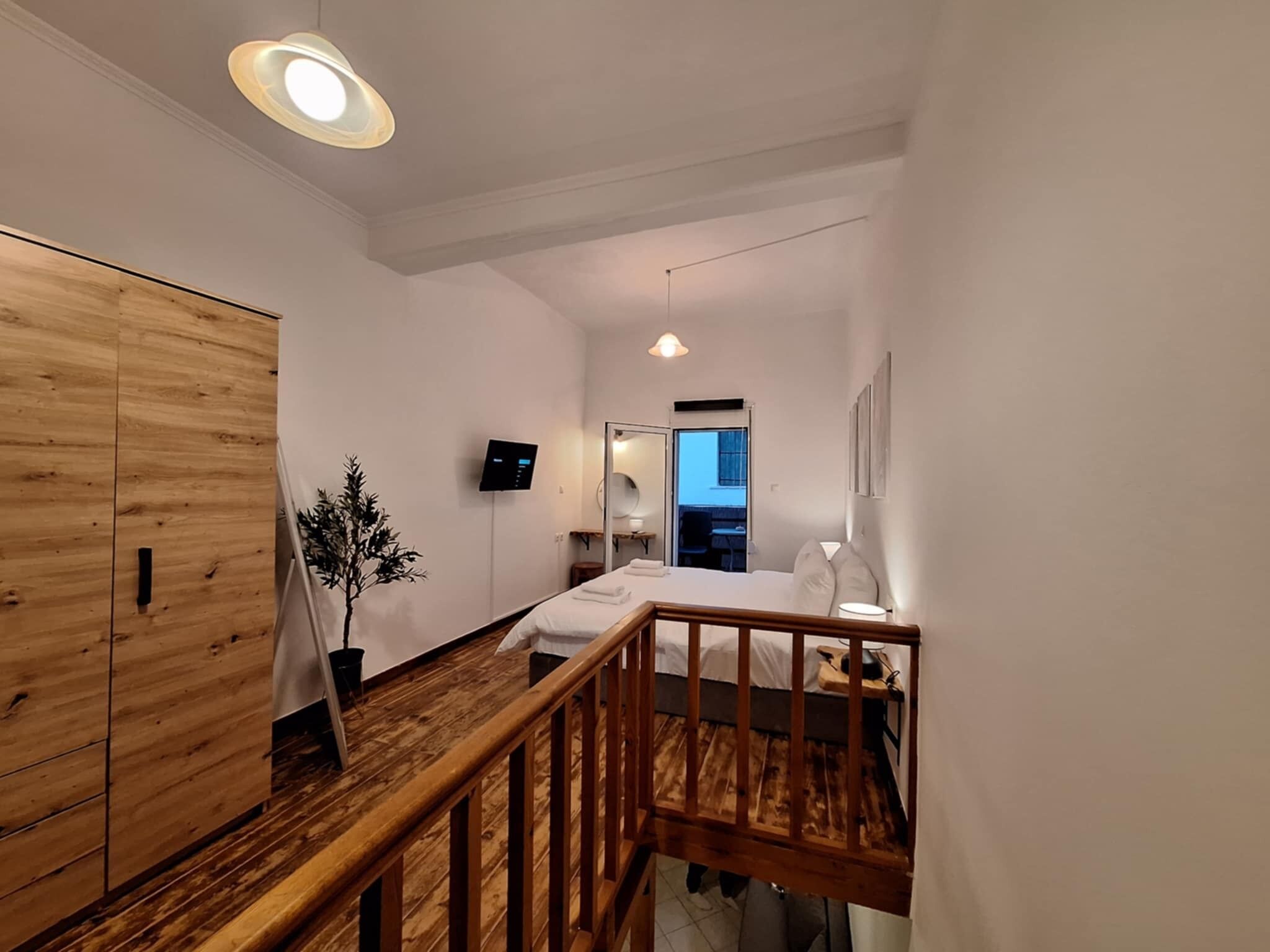 1 bedroom, in-room safe, desk, iron/ironing board