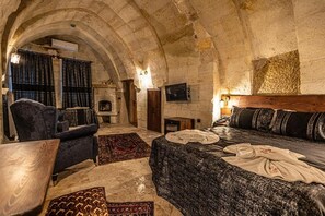 Room - Zümrütü Anka Cave (Ürgüp)