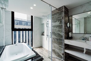 Premium Room | Bathroom - A25 HOTEL - 36 GIANG VĂN MINH (Hanoi)
