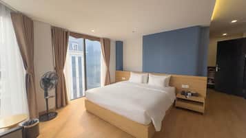 Habitació prèmium | Minibar, caixa forta a l'habitació i cortines opaques