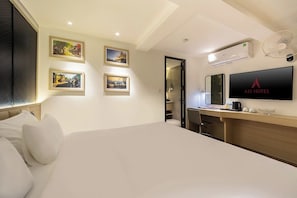 Luxury Room | Blackout drapes, iron/ironing board, free WiFi - A25 HOTEL - 36 GIANG VĂN MINH (Ba Đình)