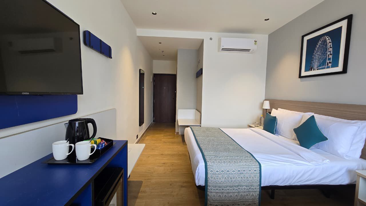 Quarto casal luxo | Escrivaninha, Wi-Fi de cortesia