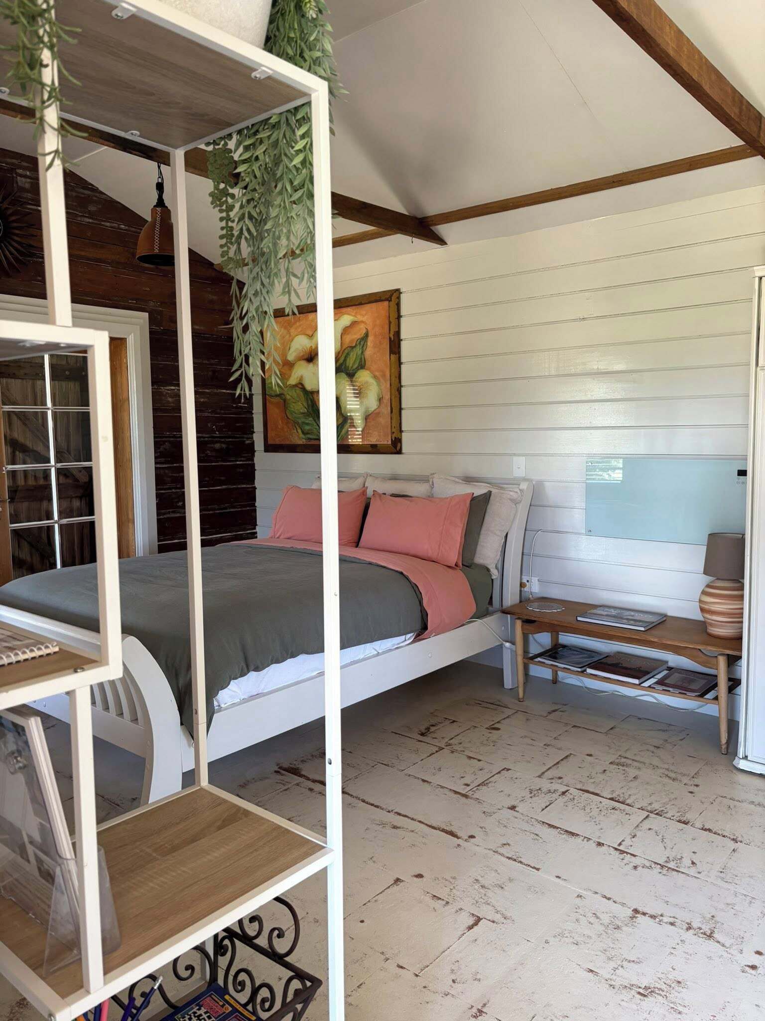 1 Schlafzimmer, Bügeleisen/Bügelbrett, Bettwäsche