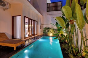 Piscina externa