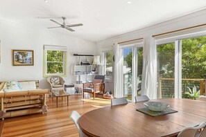 Interior - Driftwood ~ Spacious and Relaxing Beach House (Bendalong)