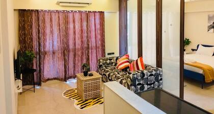 1BR Service Apartment B-104 BKC By Florastays