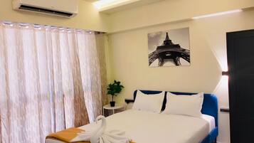 1 bedroom, free WiFi, bed sheets