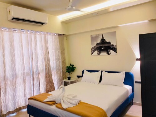 1BR Service Apartment B-104 BKC By Florastays