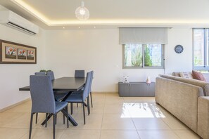 Dining - Alti 3-BR Apt by Santa Maria Jal el Dib (Metn - Jal El Dib)