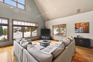 Smart TV, fireplace, ping pong - Winter Park Getaway w/ Fireplace, Game Room & Easy Resort Bus | Elk Court Lodge (Winter Park)