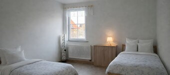 Apartment 'Herrrenhaus Gut Buchenhof' with Mountain View, Shared Terrace and Wi-Fi