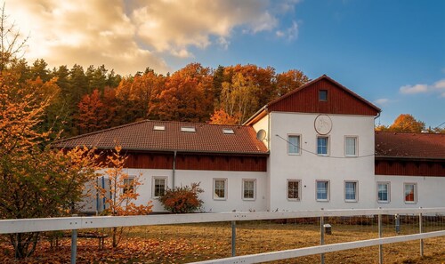 Apartment 'Herrrenhaus Gut Buchenhof' with Mountain View, Shared Terrace and Wi-Fi