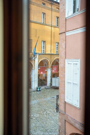 Interior - Charming Central Apartment in Historic Cesena, Italy (Cesena)