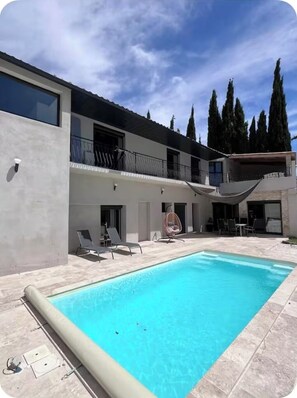 Pool - Villa Provençale in Vaucluse (Piolenc)
