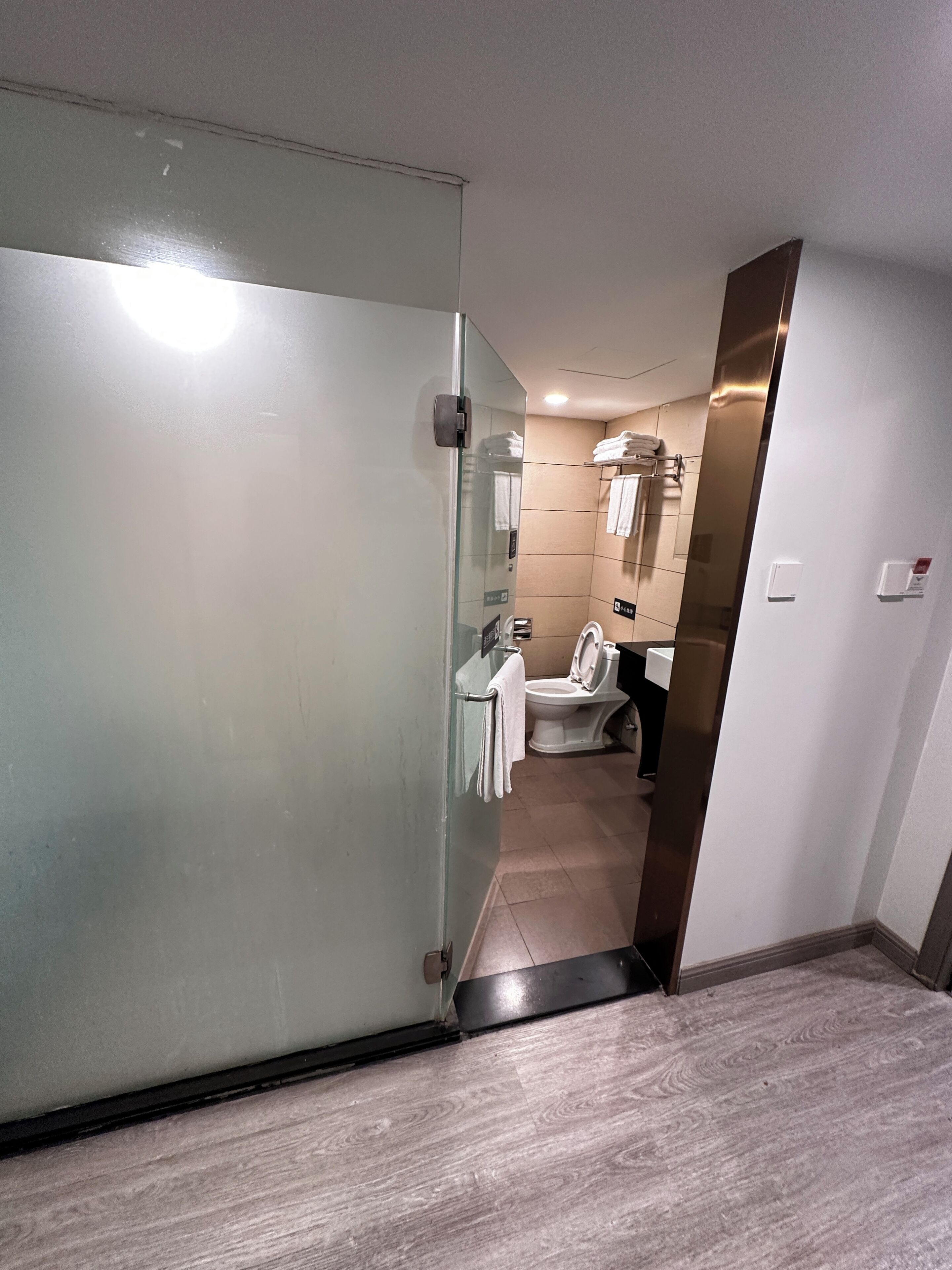 Laptop workspace, free WiFi