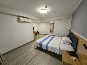 Basic-Doppelzimmer, Stadtblick