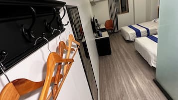 Laptop workspace, free WiFi