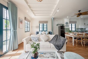 Living area - Phan Thiet - The Coast villa 3-bedroom (Tiến Thành)