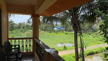 Deluxe Room | Property grounds