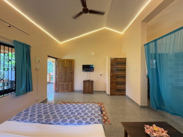 Deluxe Room | Free WiFi - The Para Studio by Smith & Appy (Parra)