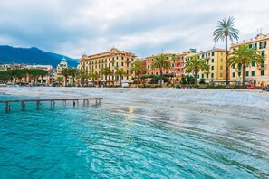 Beach nearby - BLU STUDIO CENTRAL /NEAR SEA RAPALLO /NEAR PORTOFINO (Rapallo)