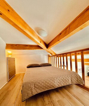 3 bedrooms, iron/ironing board, WiFi, bed sheets - Provencal house in the heart of the vineyards (Gigondas)
