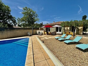Pool - Provencal house in the heart of the vineyards (Gigondas)