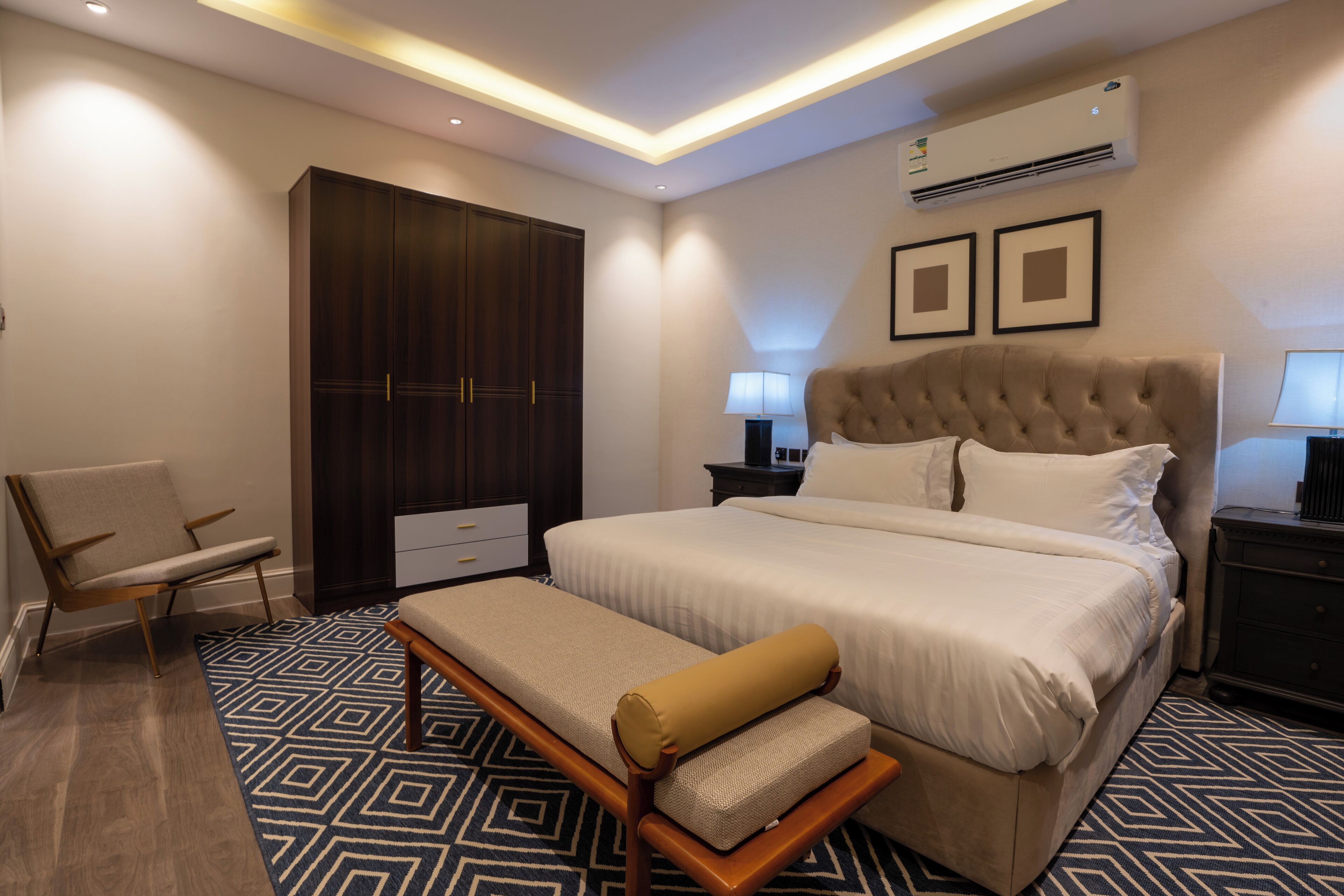 Superior Apartment | In-room safe, iron/ironing board, free WiFi