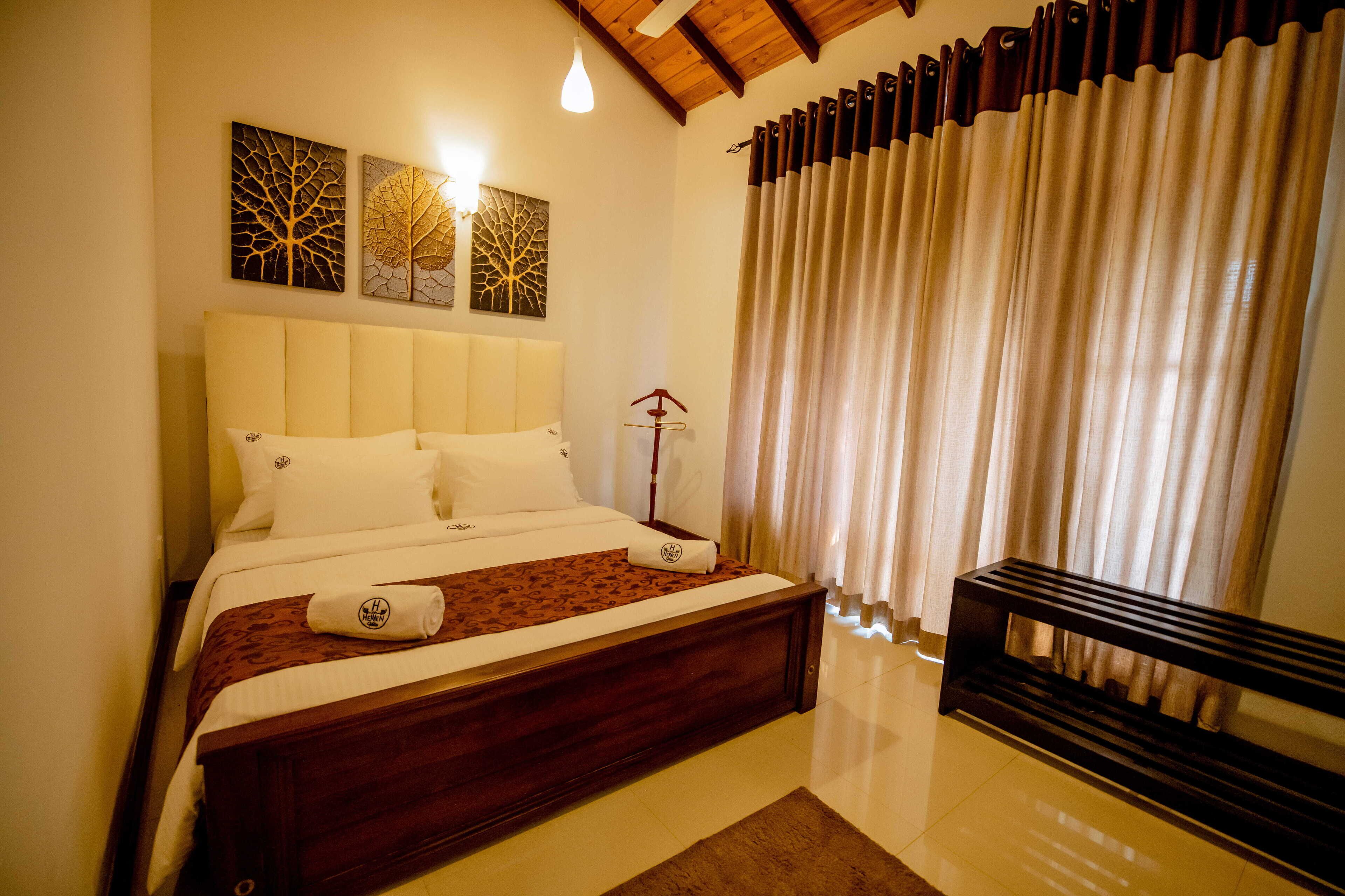 Luxury Triple Room, Pool View