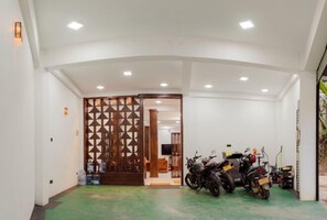 Front of property - Fogy Ella Hotel (Ella)