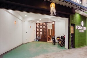 Front of property - Fogy Ella Hotel (Ella)