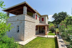 Exterior - Villa Stupenda (100511-K1) - Porec (Porec)