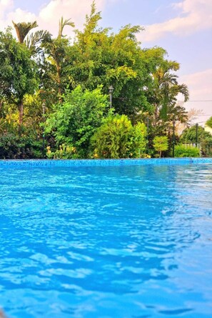Pool - Arika Farm House (Indore)