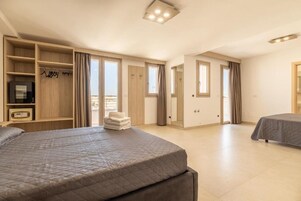 Draps italiens Frette, literie de qualité supérieure, minibar