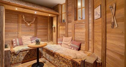 Apartment 'Schwarzwald-Lodge' with Terrace and Infrared Cabin