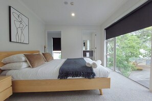 2 bedrooms, iron/ironing board, Internet, bed sheets - Comfortable 2-Bed Apartment in Frankton (Hamilton)