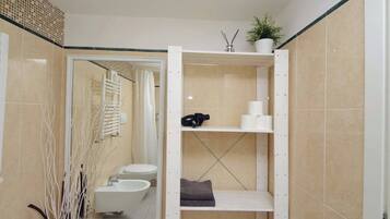 Appartamento, 2 camere da letto | Bagno