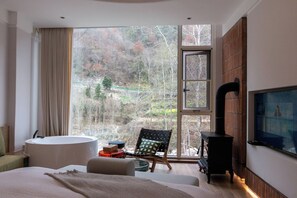 Elite Suite, Garden View | View from room