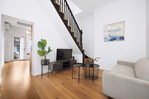 3-Bedroom Paddington Terrace | Walk to Cafés & City
