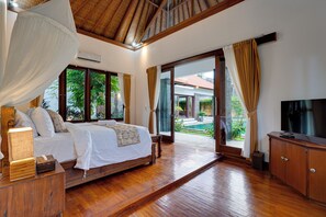 Villa, Patio, Garden View | In-room safe, free WiFi, bed sheets - Villa Baulinyuan - Jimbaran (Jimbaran)