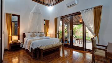 Villa, Patio, Garden View | In-room safe, free WiFi, bed sheets