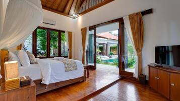 Villa, Patio, Garden View | In-room safe, free WiFi, bed sheets