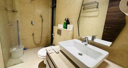 1BR Service Apartment B-804 BKC By Florastays