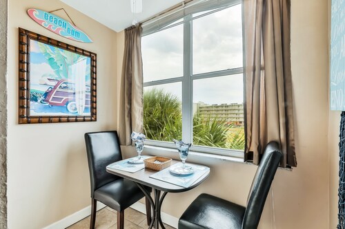 Ocean Jewels Club 303