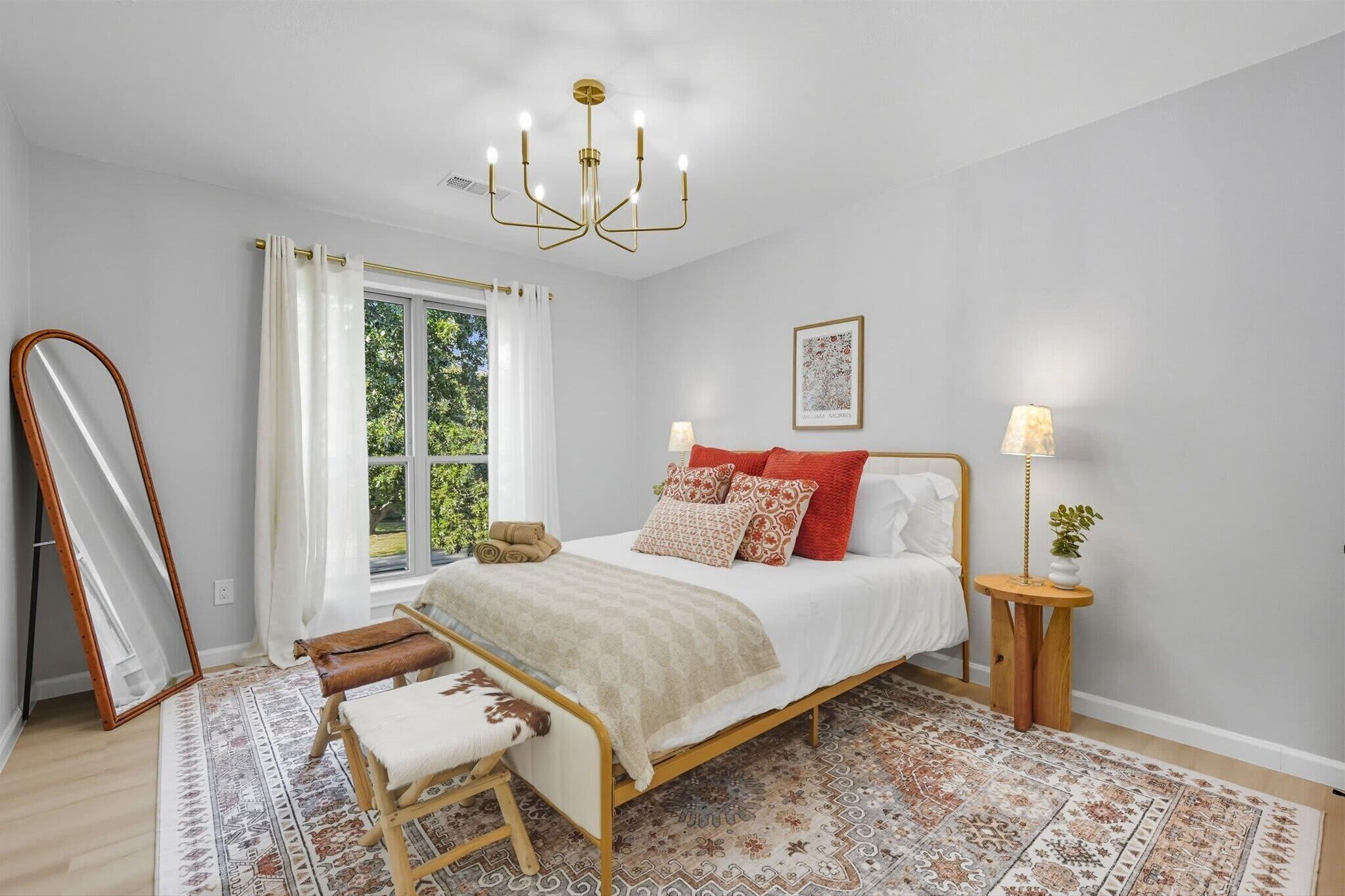 House (Multiple Bedrooms) | Interior